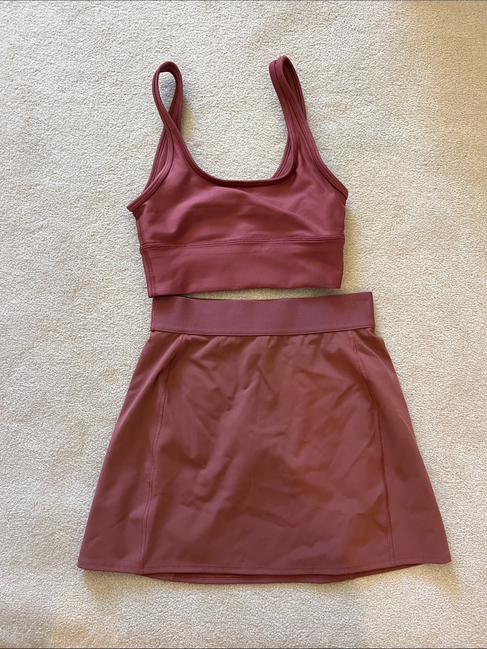 Aritzia Women's Active Skort and Sports Bra Matching Set in Dusty Rose TNAction